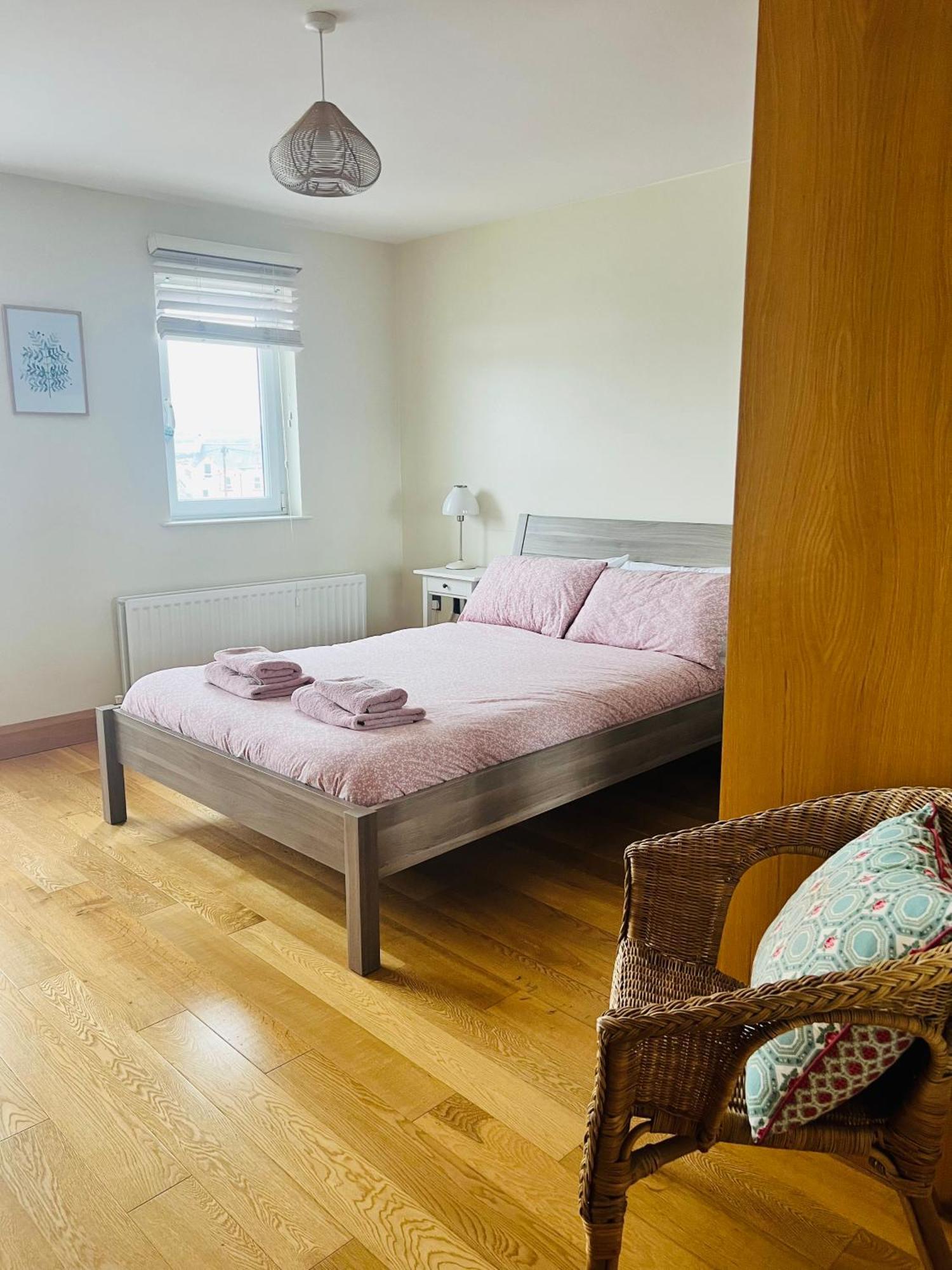 Penthouse Apartment - Town Centre, Sea Views, Secure Parking Portrush Bagian luar foto